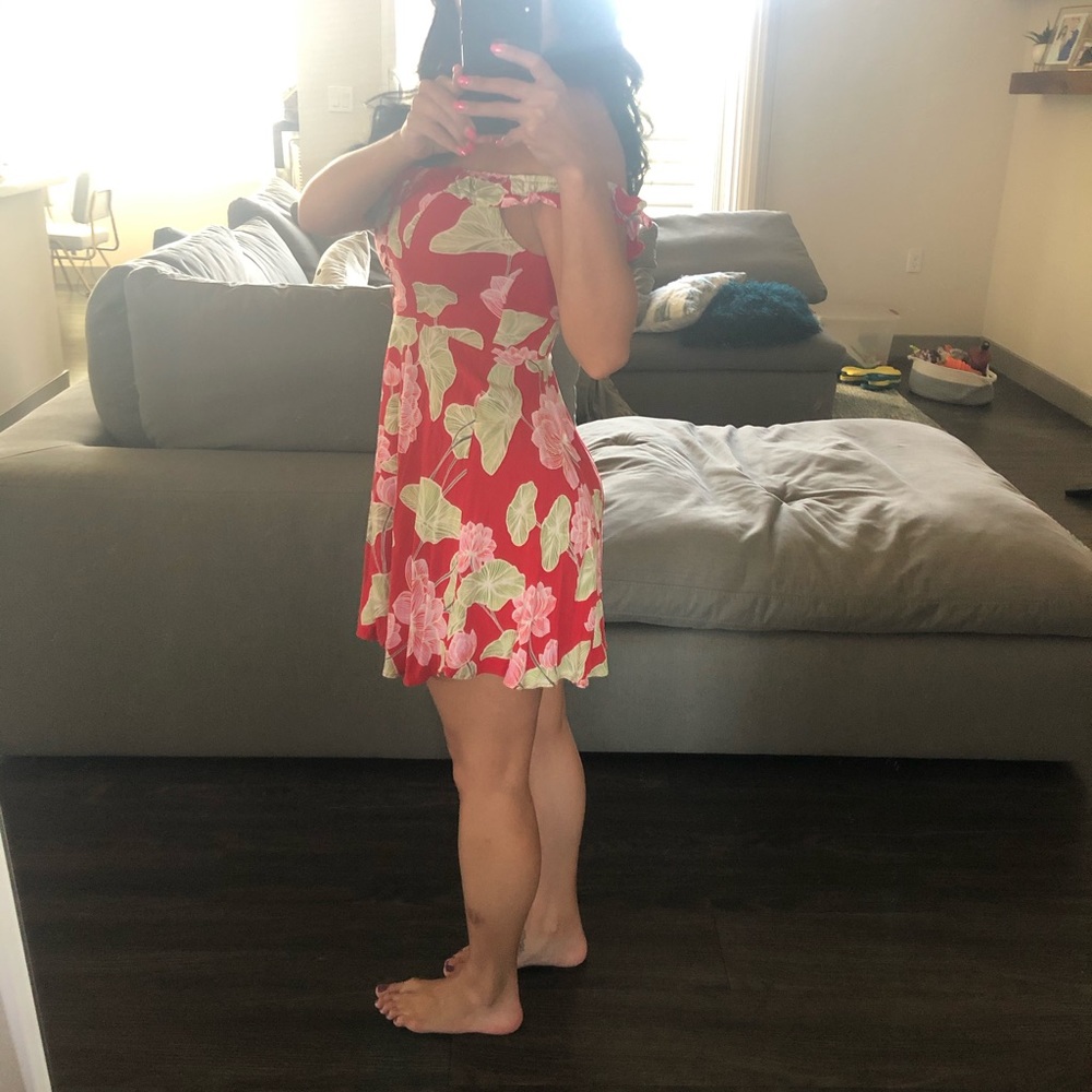 Forever 21 off the shoulder floral dress - Picture 4 of 5